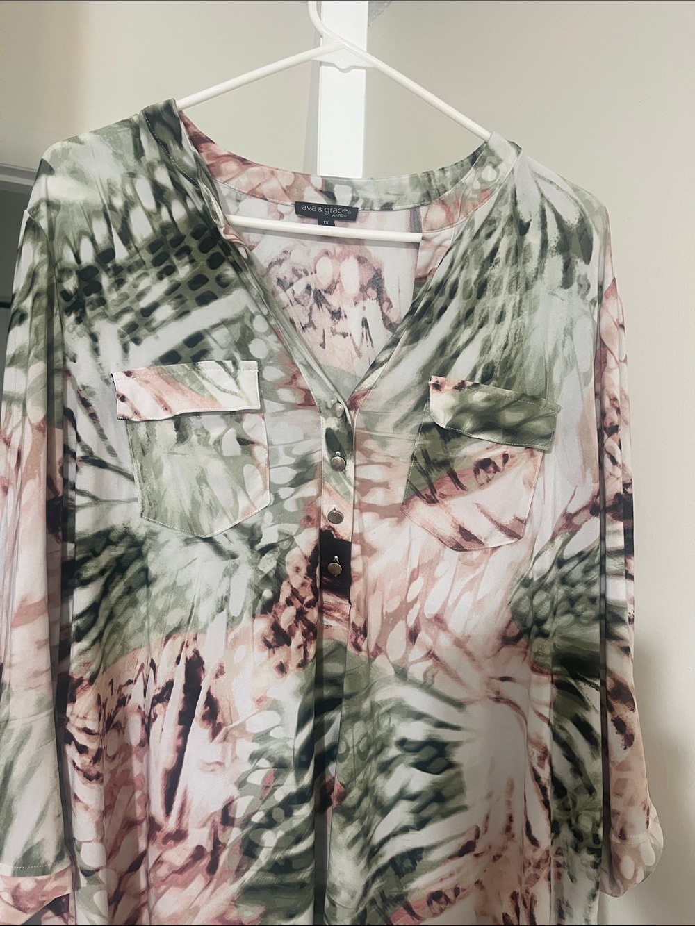 Ava & Grace Olive and Blush Button-Front Shirt